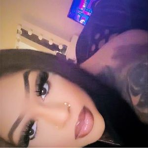 Meet your Posher, Ya